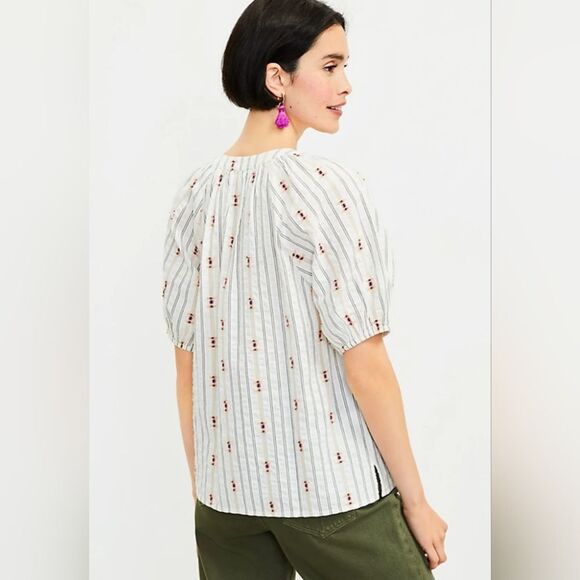 NEW! LOFT Clip Tie Neck Puff Sleeve Top XSP - Picture 5 of 5